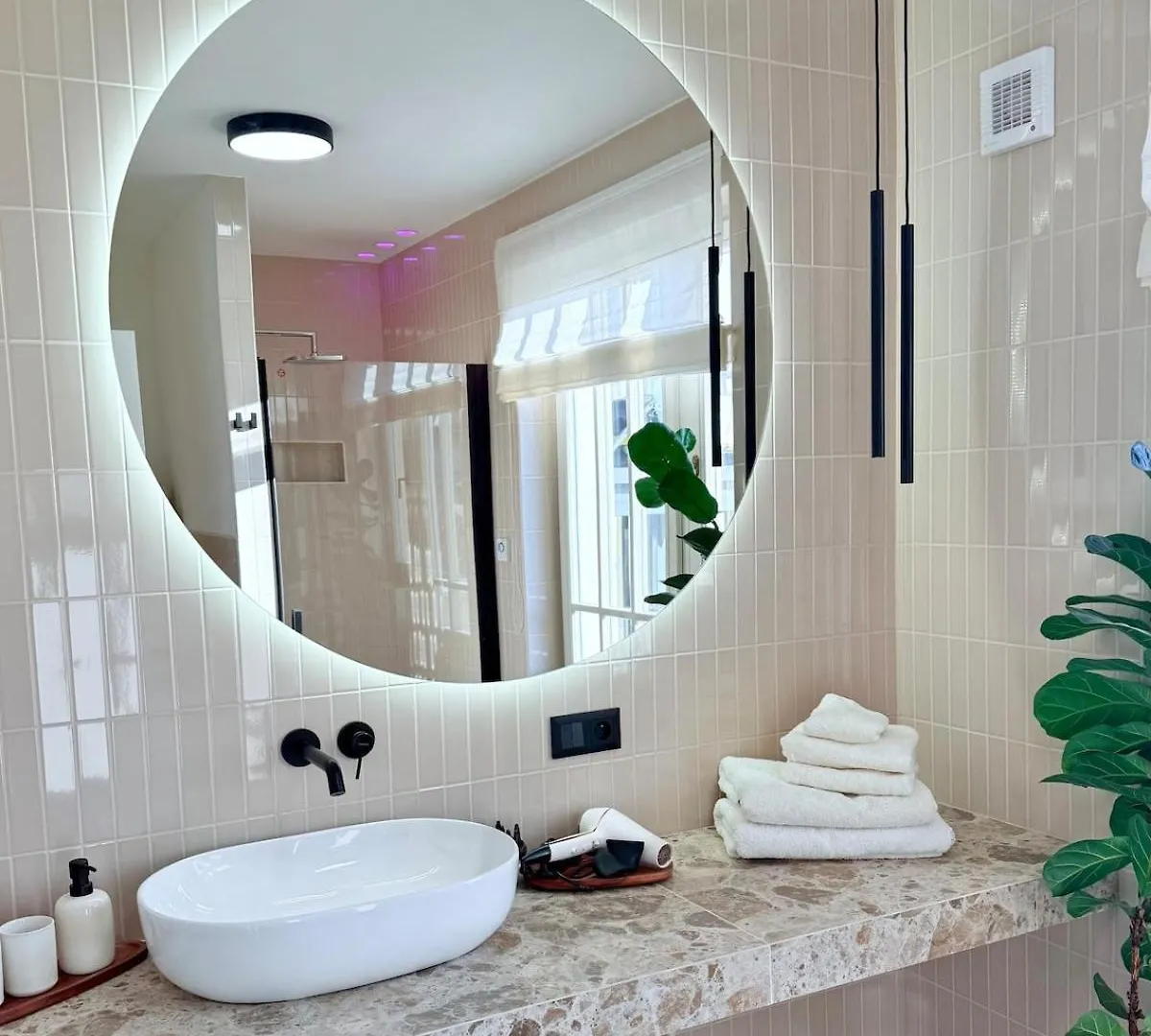 Luxury New Apartment With Balcony Steps From Wenceslas Square Prague Czech Republic