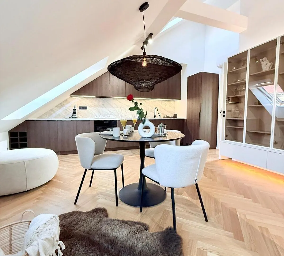 Luxury New Apartment With Balcony Steps From Wenceslas Square Prague