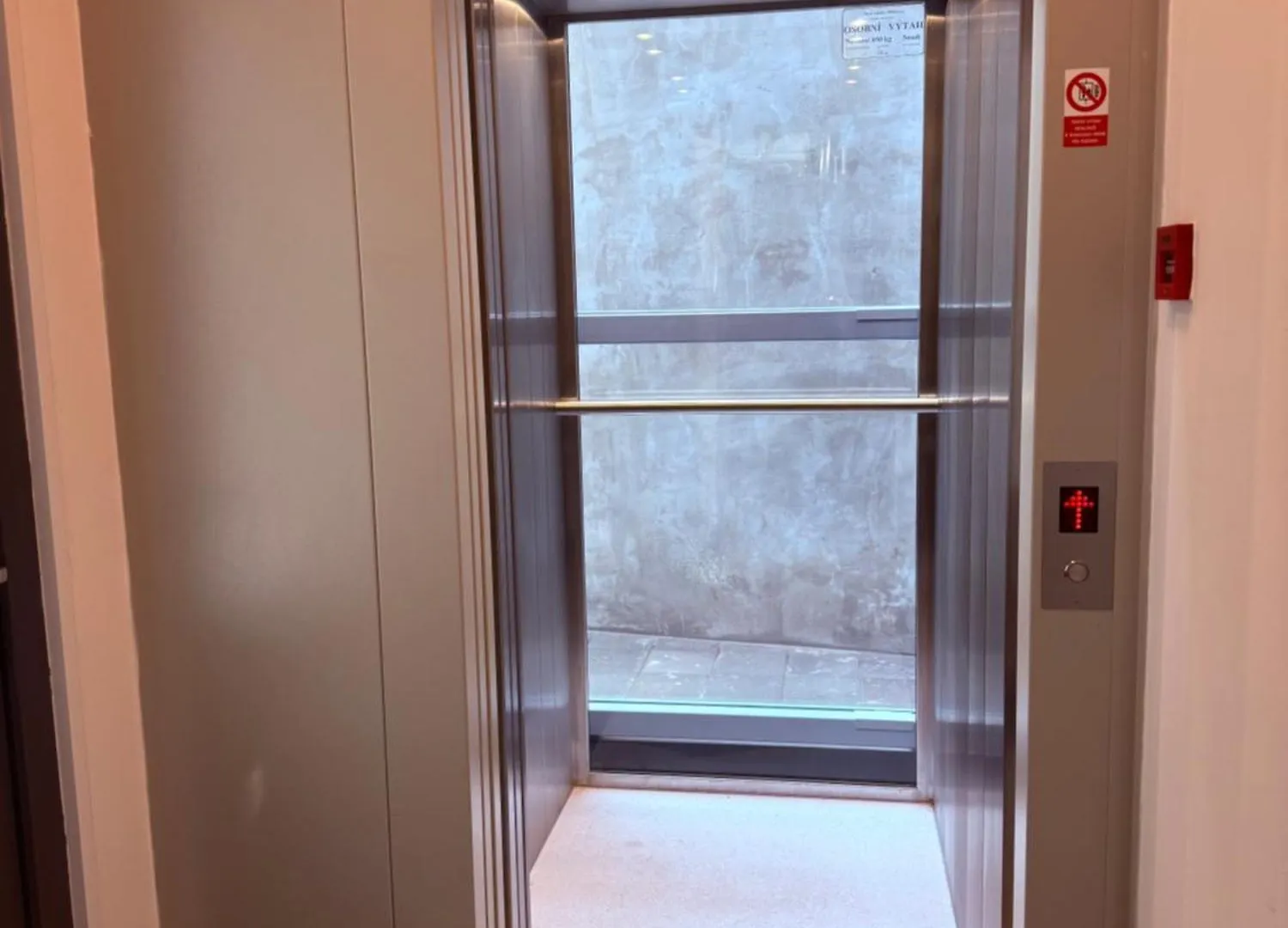 Luxury New Apartment With Balcony Steps From Wenceslas Square Prague